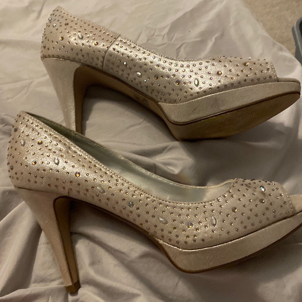 Delicious womens 4 inch dress open toe shoe 11 medium